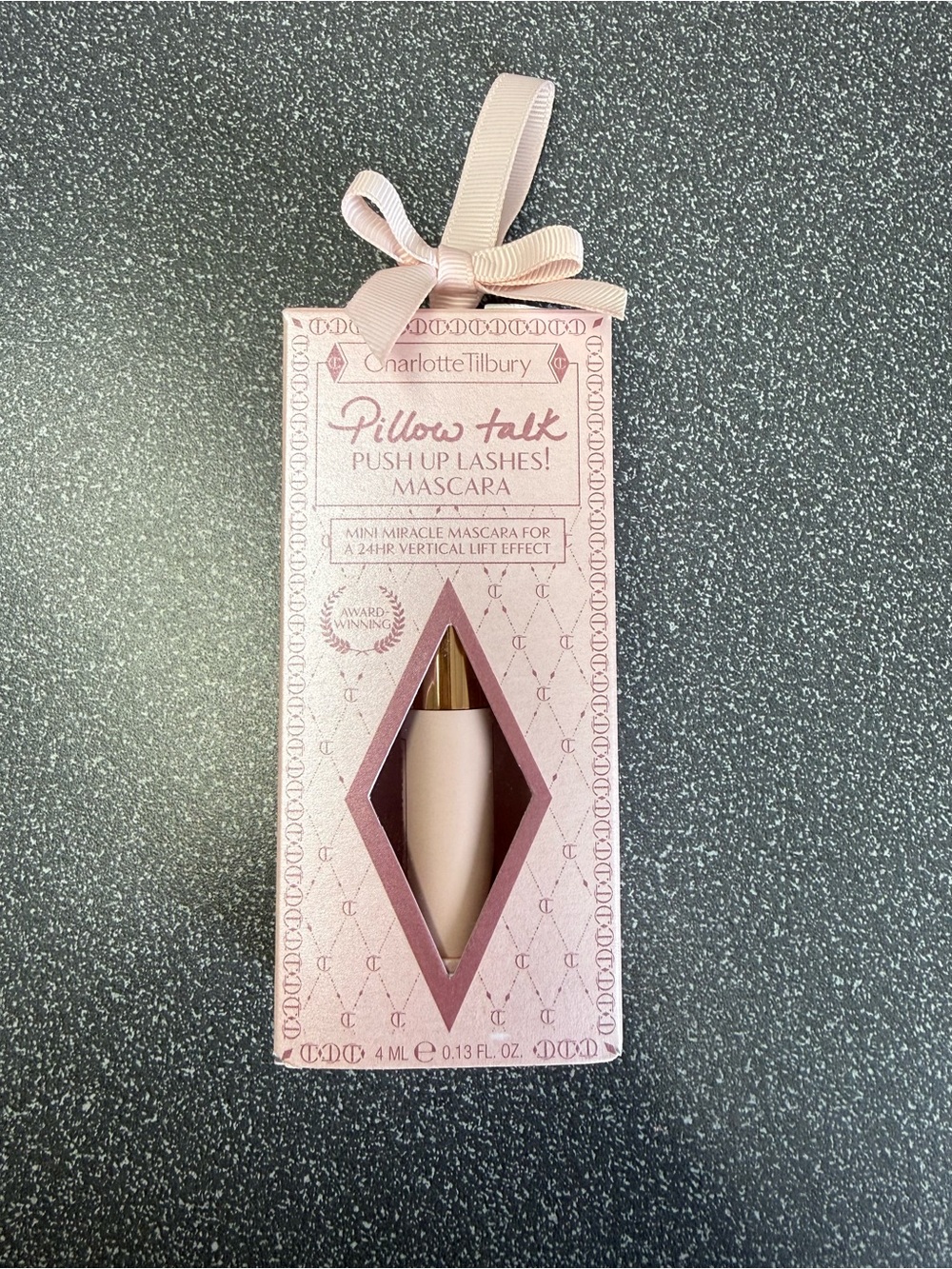 Charlotte Tilbury Pillow Talk Push Up Lashes Mascara